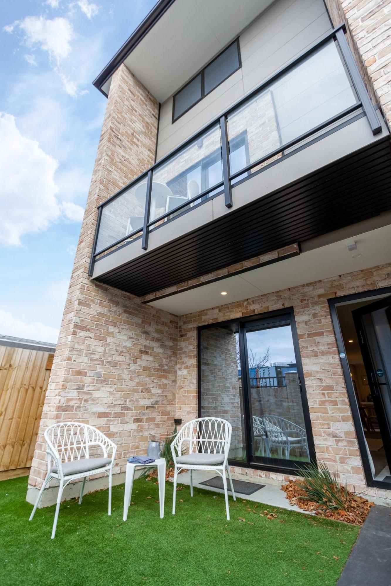 Stylish Central City Townhouse Next To Little High Christchurch Bagian luar foto