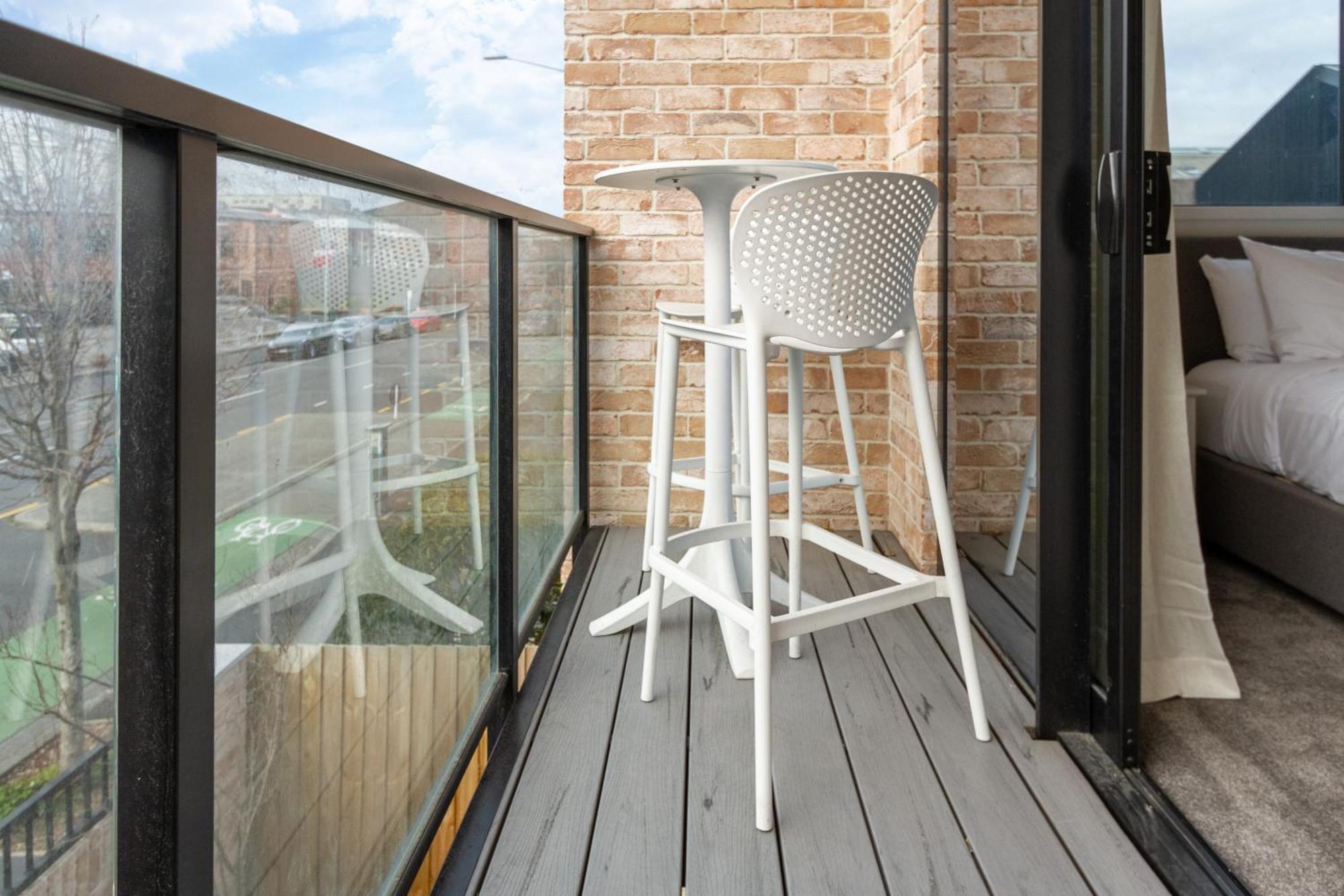 Stylish Central City Townhouse Next To Little High Christchurch Bagian luar foto