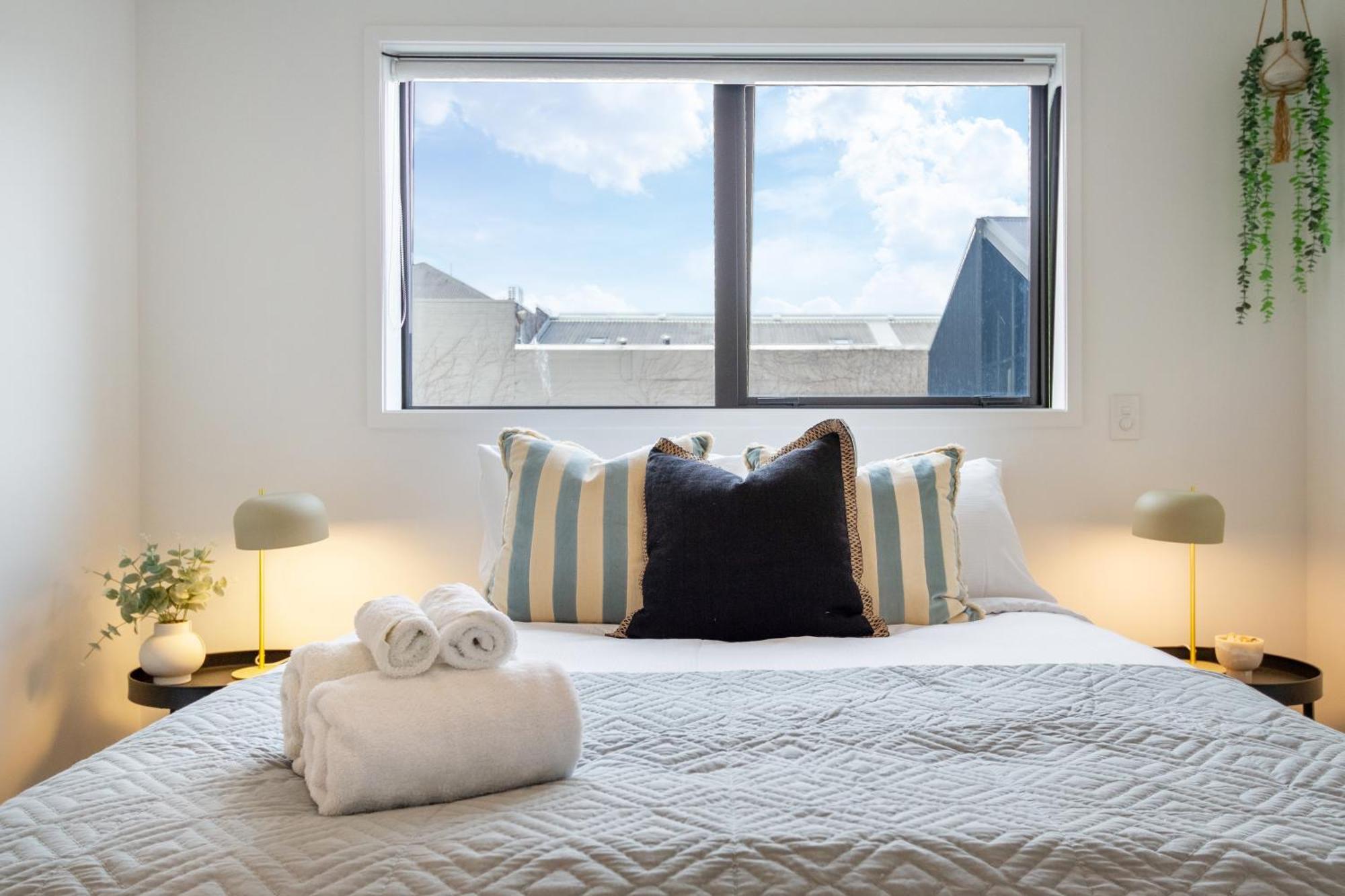 Stylish Central City Townhouse Next To Little High Christchurch Bagian luar foto